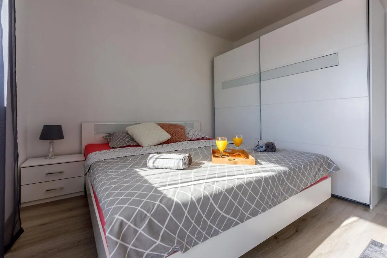 Apartment Paula Jadranovo