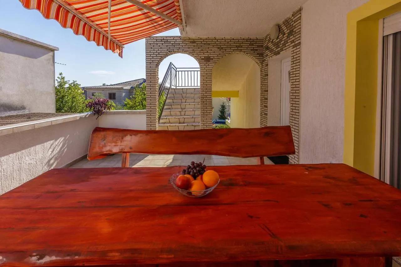 Apartment Paula Jadranovo